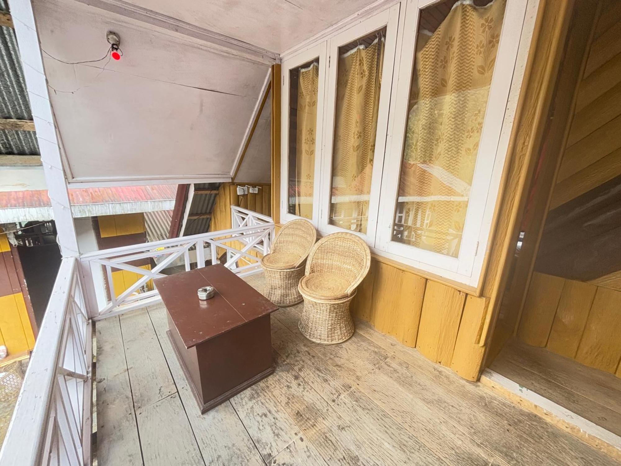 Odyssey'S Darap Eco Retreat Apartment Пелинг Екстериор снимка