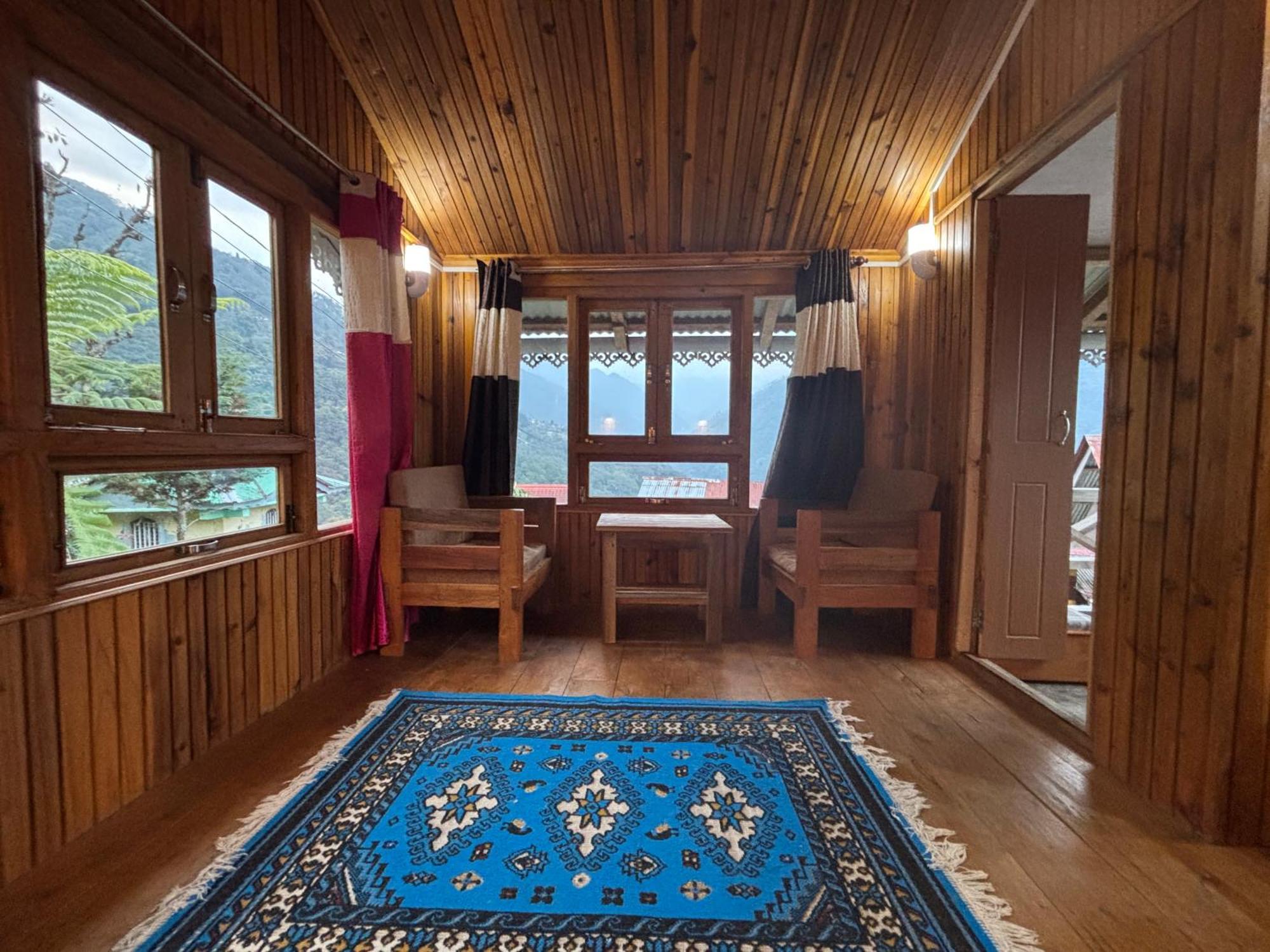 Odyssey'S Darap Eco Retreat Apartment Пелинг Екстериор снимка