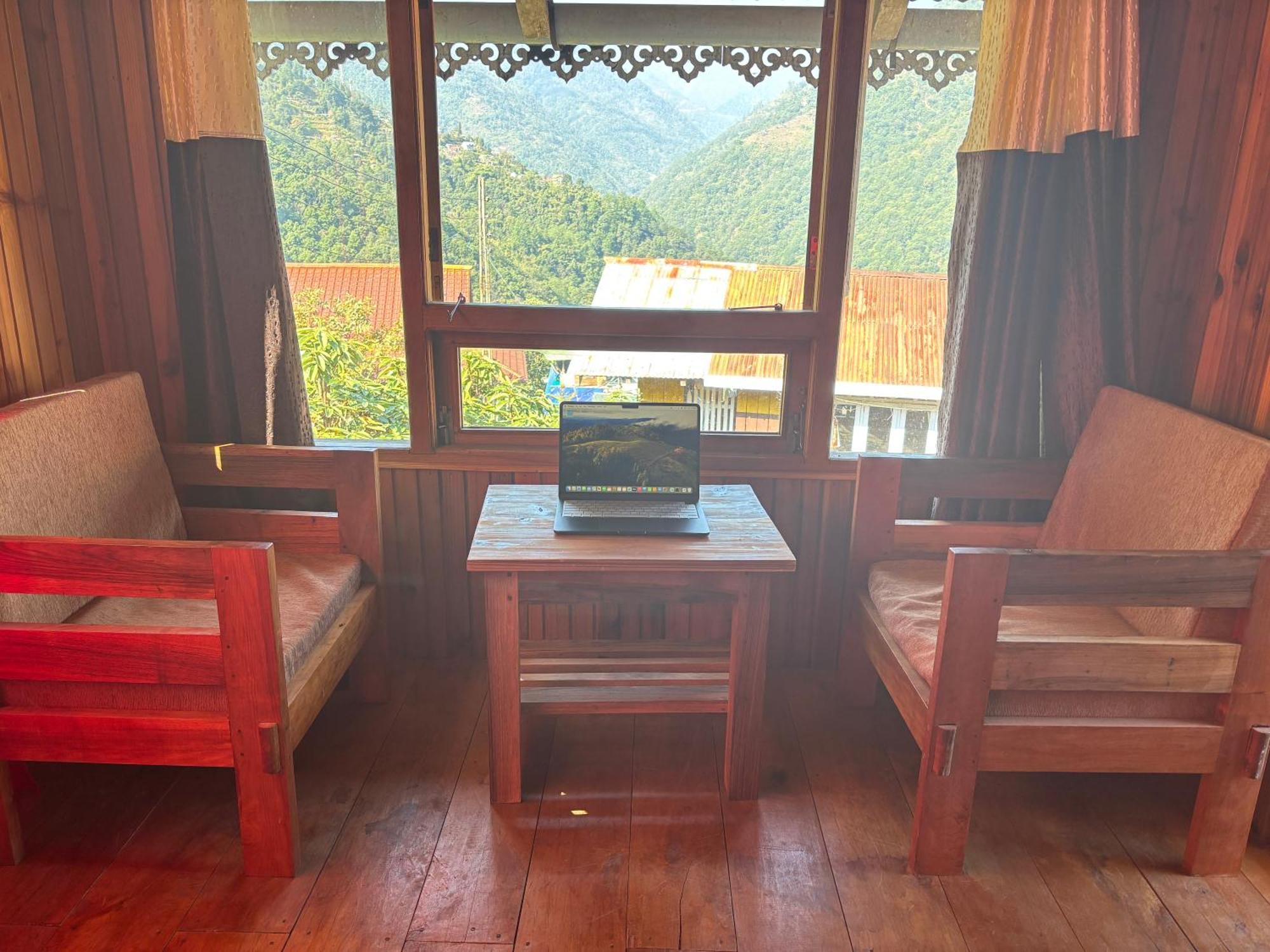 Odyssey'S Darap Eco Retreat Apartment Пелинг Екстериор снимка